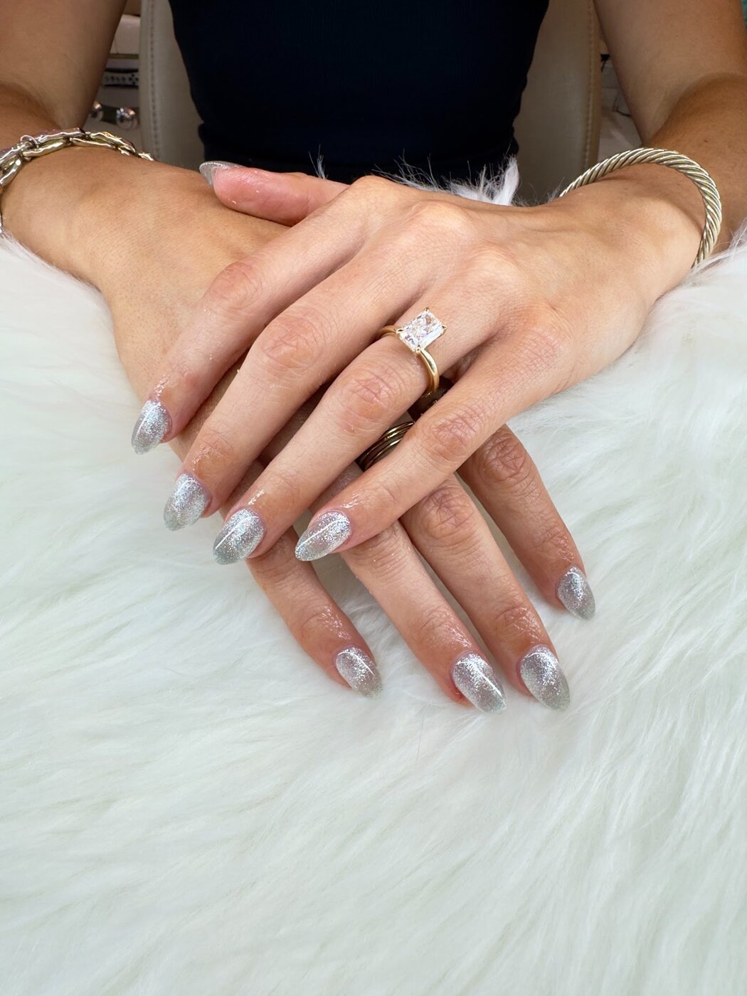Detailed manicure by Lumi Nails